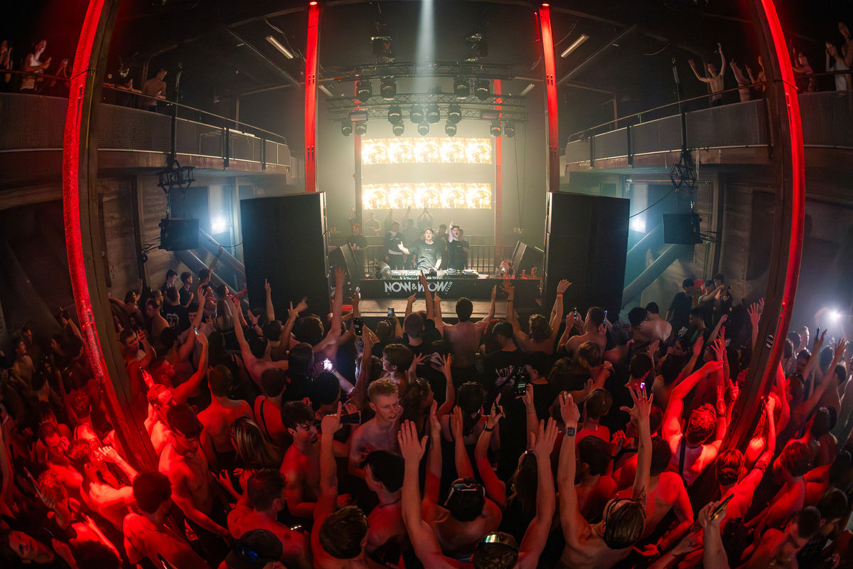 Loading... just a sec